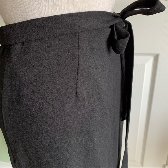 Mendocino (Gilbert) Black Midi Wrap Skirt - Picture 4 of 4